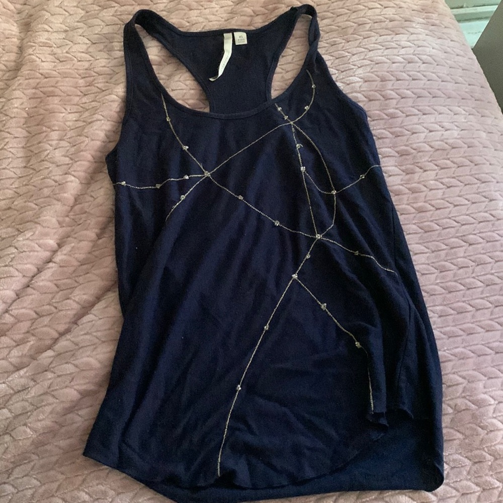 Dark blue tank top crossed in back with beads